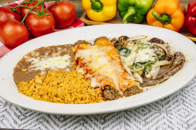 Enchiladas Rancheras Especial