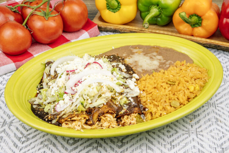 Enchiladas de Mole